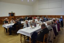 BESEDA S DŮCHODCI - VYSTOUPENÍ DĚTSKÉHO SBORU "CHMELÍČEK"