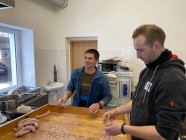 Obecní posezení s ochutnávkou zabijačkových dobrot