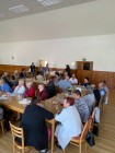 BESEDA S DŮCHODCI - VYSTOUPENÍ DĚTSKÉHO SBORU CHMELÍČEK